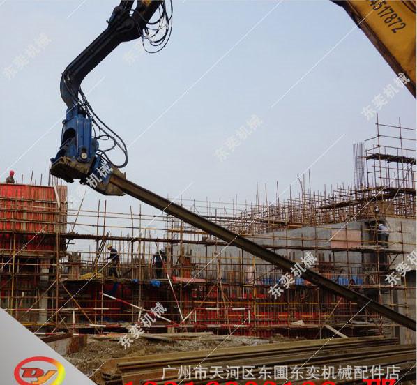 市政橋梁圍堰建筑液壓打拔樁機振動錘—東奕機械13