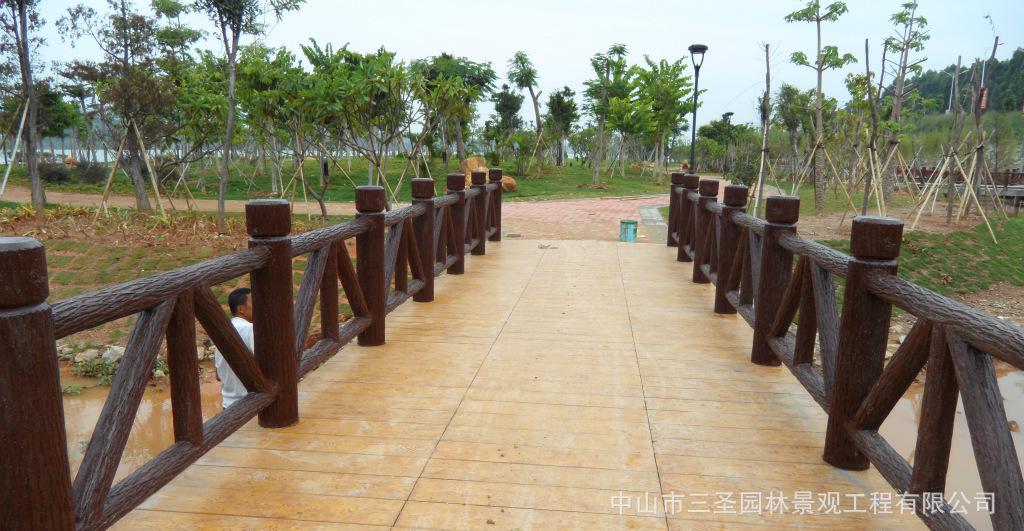 優(yōu)質(zhì)仿木欄桿  質(zhì)量上乘 款式新穎多樣 可來(lái)圖定制