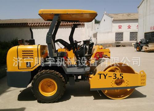 TY-3T重3噸座駕式振動柴油壓路機 坐駕駛壓實機價格 小型