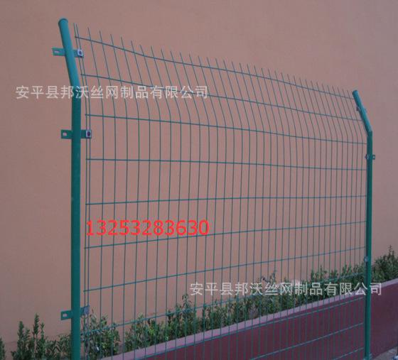 建筑工地用護欄網圍墻 工地隔離網 工地浸塑護欄網